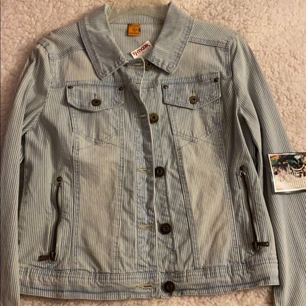 Stripped denim jacket
